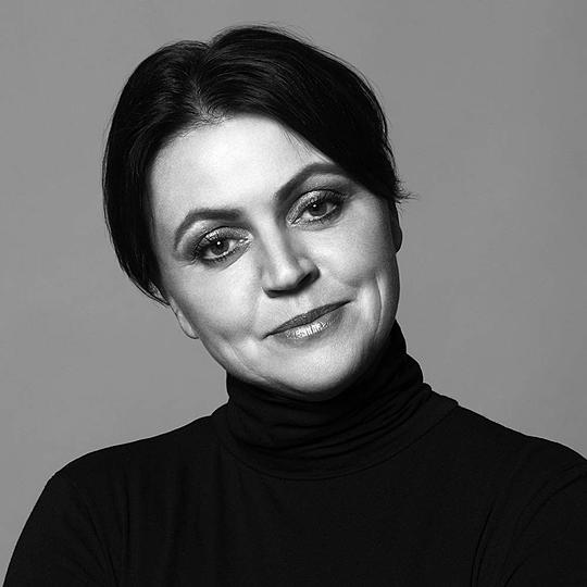 斯坦宁·欧莉娜·托斯坦斯多蒂尔 Steinunn Ólína Þorsteinsdóttir