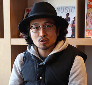 片桐健滋 Kenji Katagiri