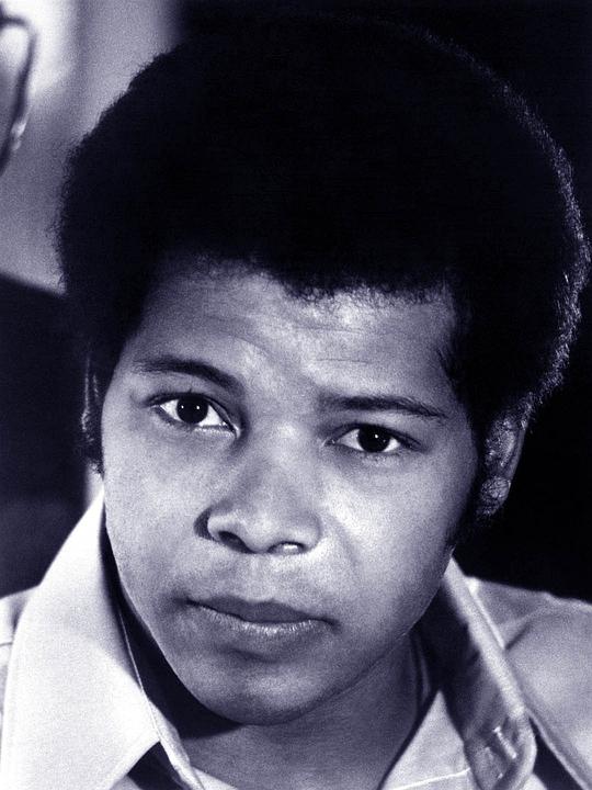 菲尔顿·派瑞 Felton Perry