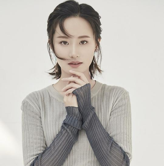 张逗逗 Doudou Zhang