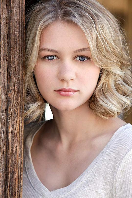 芮安·辛普金斯 Ryan Simpkins