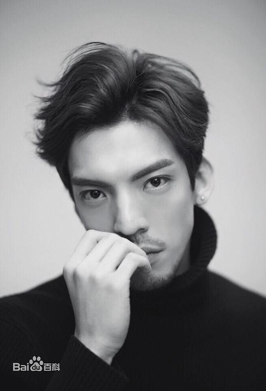 洪浚嘉 Junjia Hong