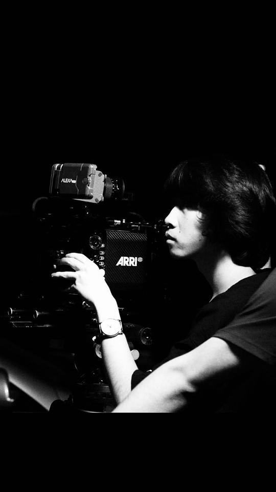 呼颖康 Yingkang Hu