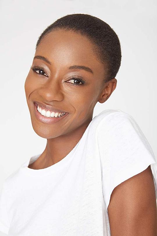 斯邦吉尔·玛拉博 Sibongile Mlambo