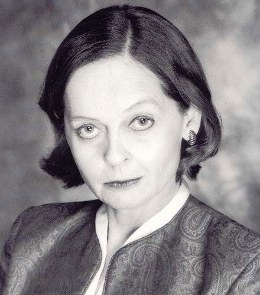 凯伦·特利哈 Karen Teliha