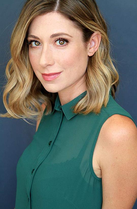 拉拉·艾佛利 Lara Everly