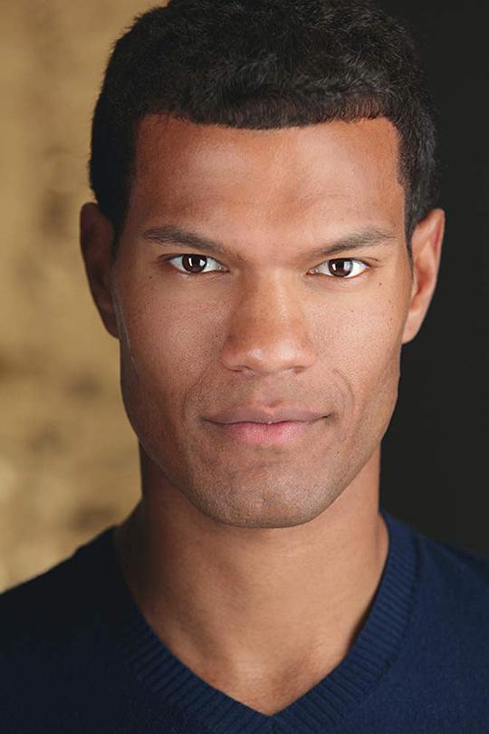 沙利文·琼斯 Sullivan Jones