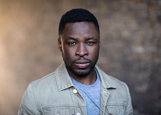 德里克·乌格楚屋 Derek Ugochukwu