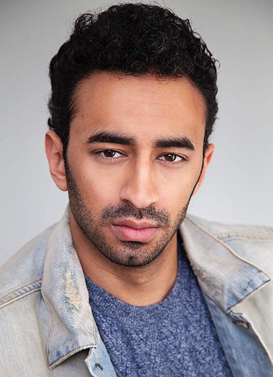 阿卜杜勒·阿尔沙瑞夫 Abdul Alshareef