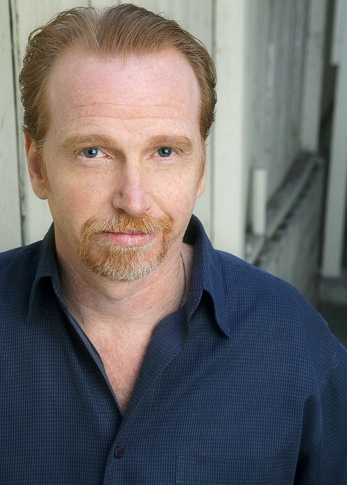 考特尼·盖恩斯 Courtney Gains