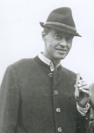 弗朗茨·塞茨 Franz Seitz
