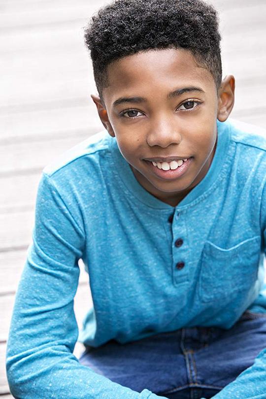 塞斯·凯尔 Seth Carr