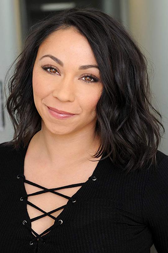 莱娜·查韦斯 Leana Chavez