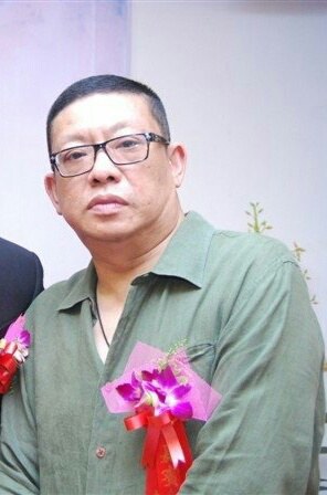 周华宇 Wah-Yu Chow