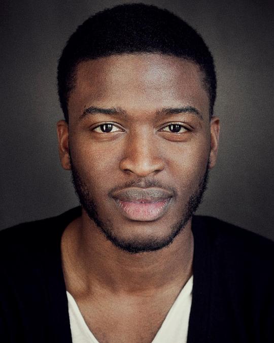 扎克瑞·莫莫 Zackary Momoh