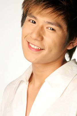 严峻 Jun Yan
