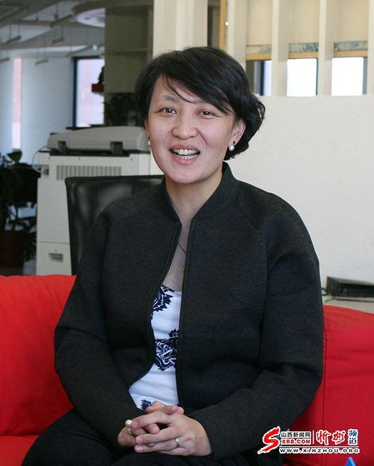 白小白 Xiaobai Bai