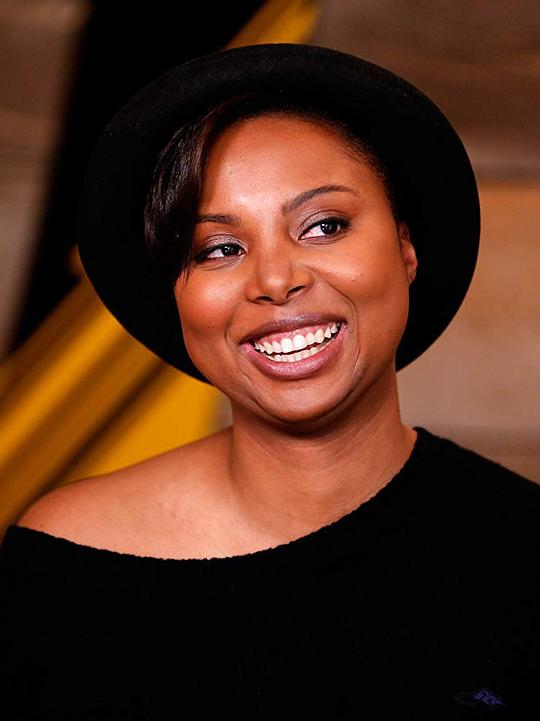 米沙·格林 Misha Green