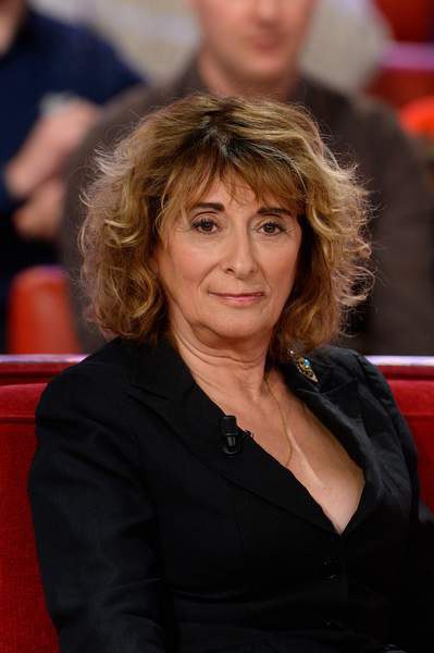 约西亚·斯托勒鲁 Josiane Stoléru