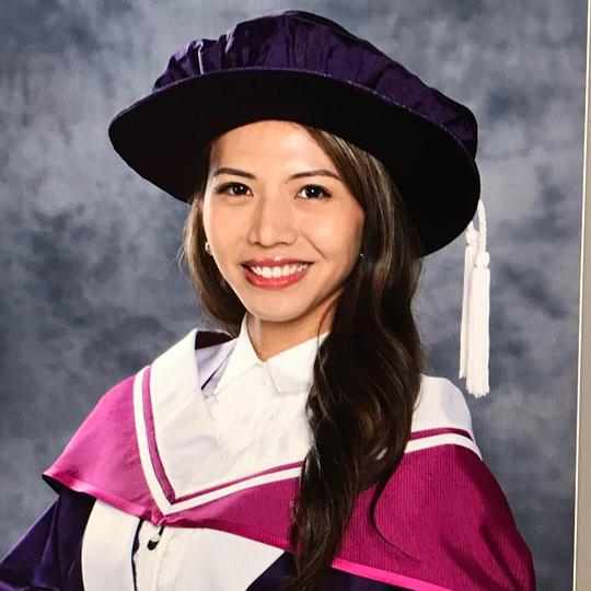 郑丽莎 Lisa Cheng