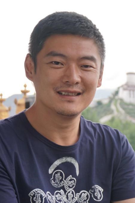 田野 Ye Tian