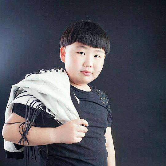 季路桐 Lutong Ji