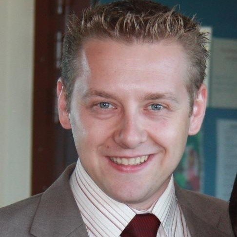 克雷兹耶托夫·考普佩尔斯基 Krzysztof Koperski