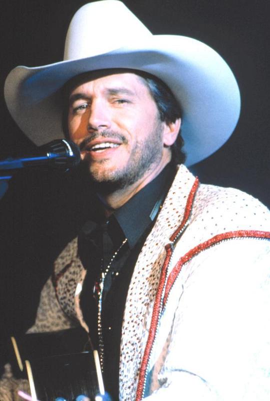 乔治·斯特雷特 George Strait