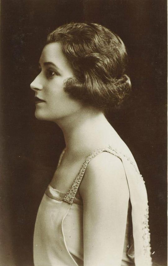 Hilda Bayley Hilda Bayley