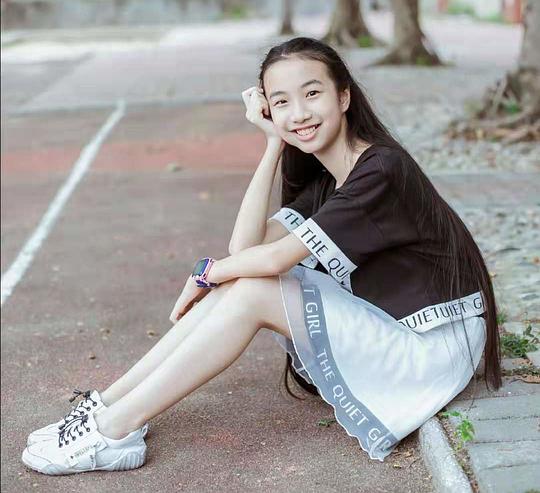 宋心钰 Xinyu Song