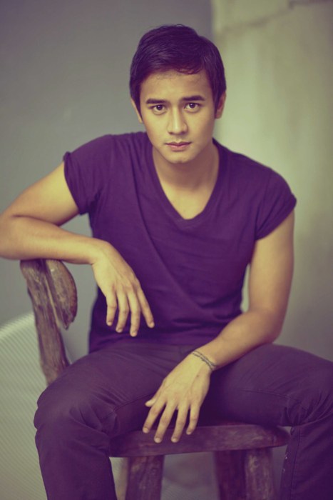 JM de Guzman  JM de Guzman