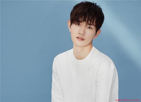 王子鑫 Zixin Wang