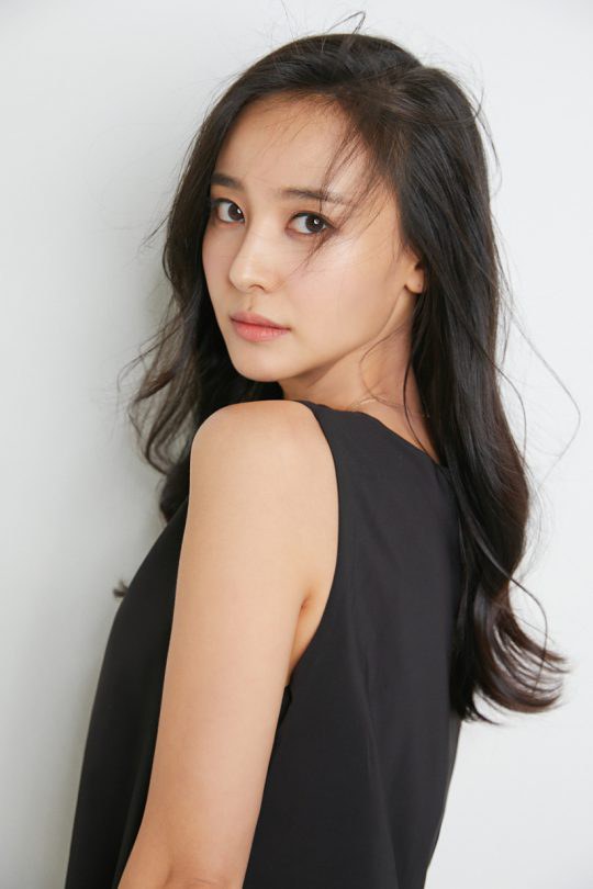姜星 Kang Byeol