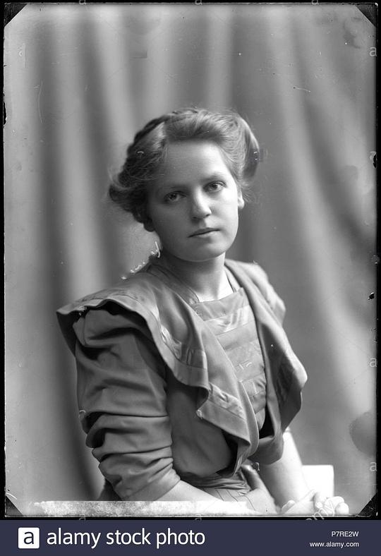 Greta Almroth Greta Almroth