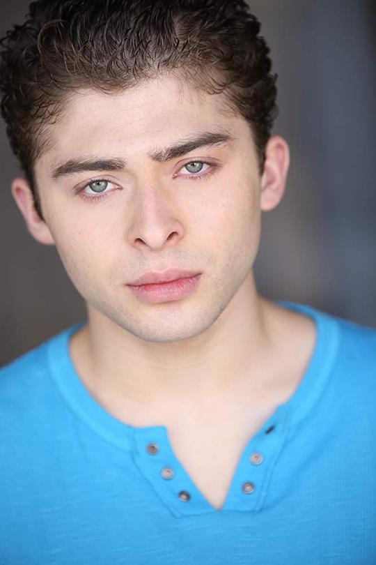 瑞恩·奥查 Ryan Ochoa