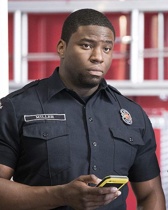 奥基里特·奥诺多瓦 Okieriete Onaodowan