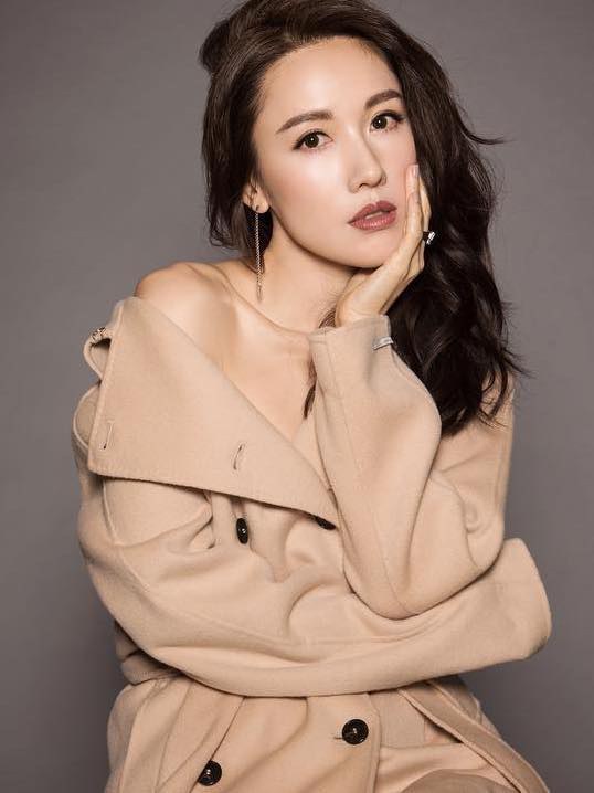 李施嬅 Selena Lee