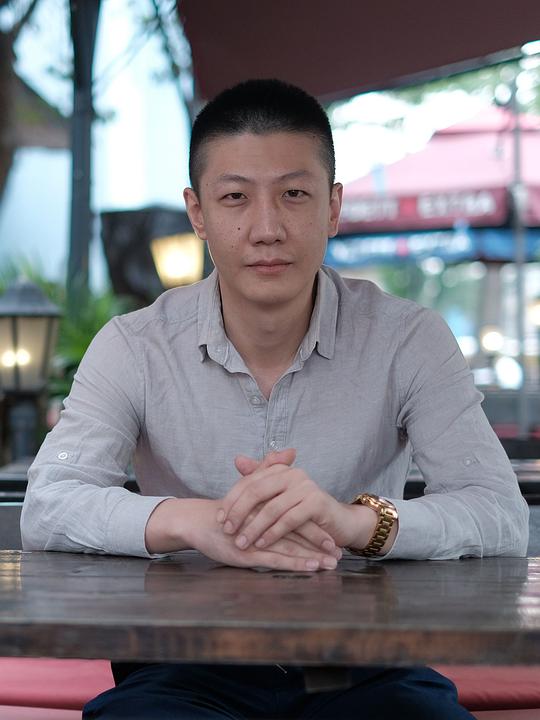 孟义真 Yizhen Meng