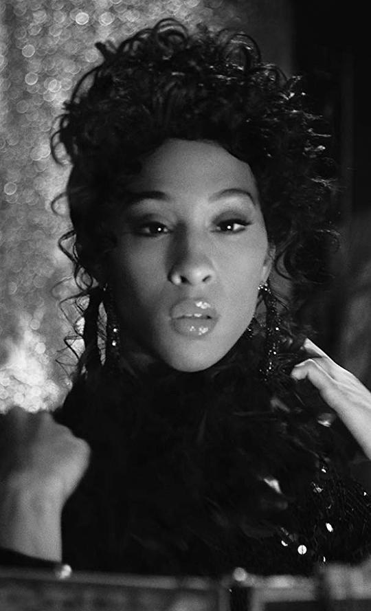 MJ·罗德里格斯 Mj Rodriguez