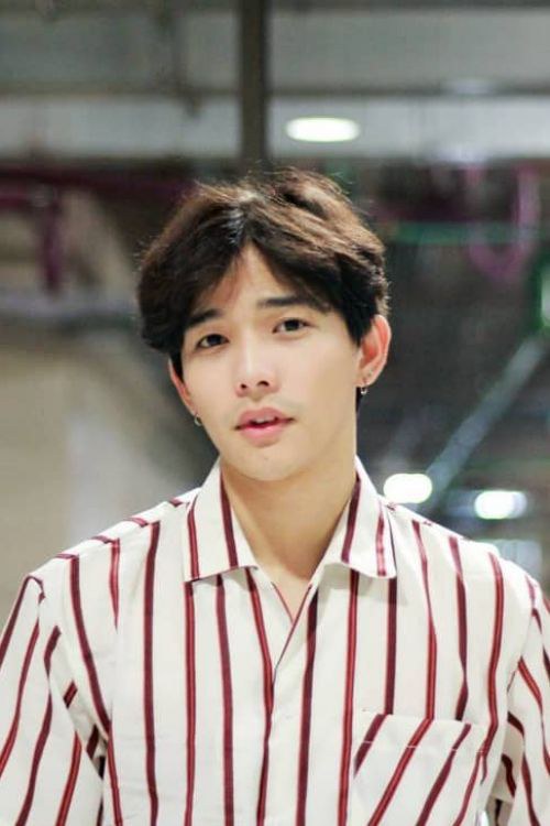 塔纳·罗坤宋巴 Thanat Lowkhunsombat