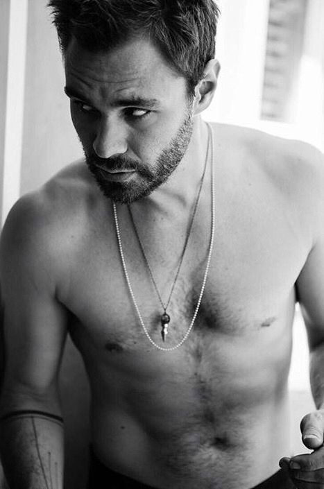 帕特里克·约翰·弗吕格 Patrick John Flueger