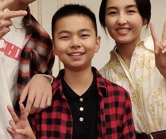 何向东 Xiangdong He