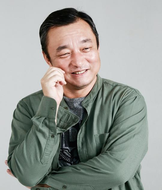 周耀杰 Yaojie Zhou