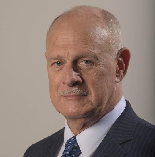 杰拉尔德·麦克雷尼 Gerald McRaney