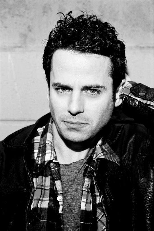 卢克·柯比 Luke Kirby