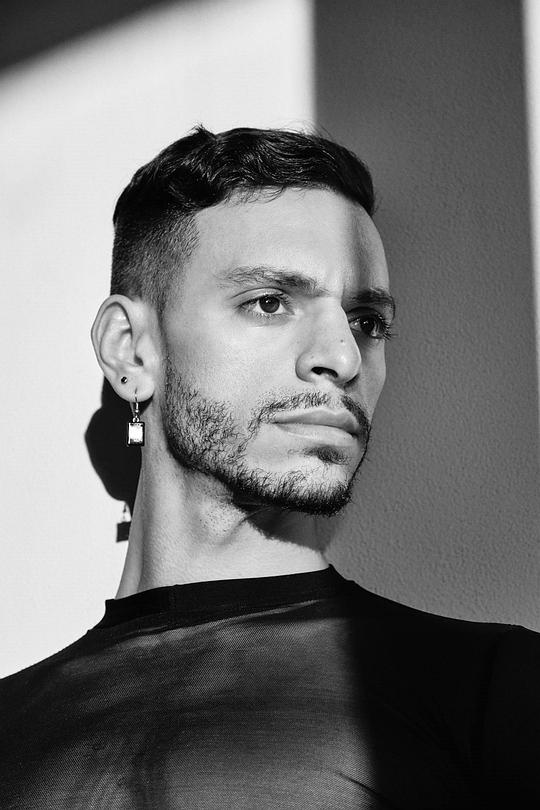 杰森·A·罗德里格斯 Jason A. Rodriguez