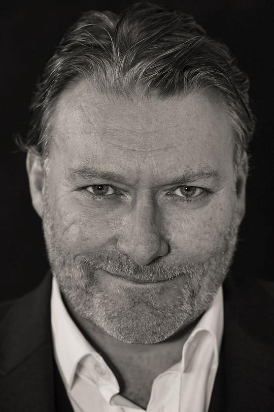 伊恩·皮里 Ian Pirie