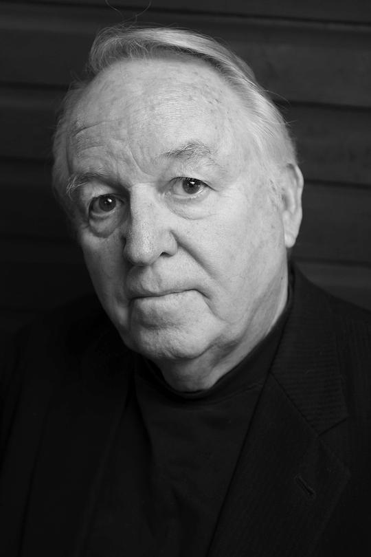 戴金·马修斯 Dakin Matthews