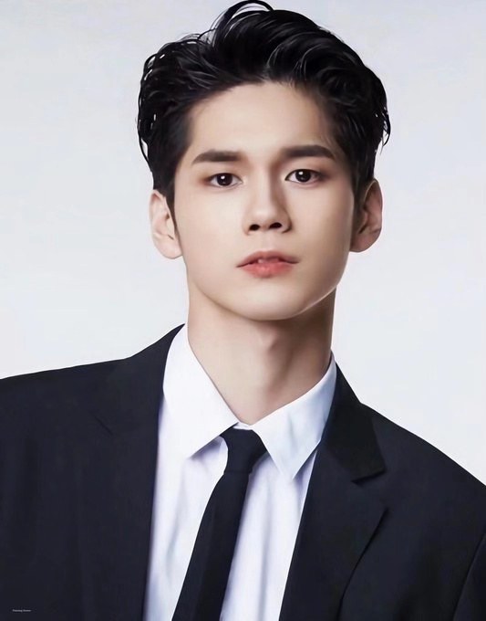 邕圣祐 Seong-wu Ong