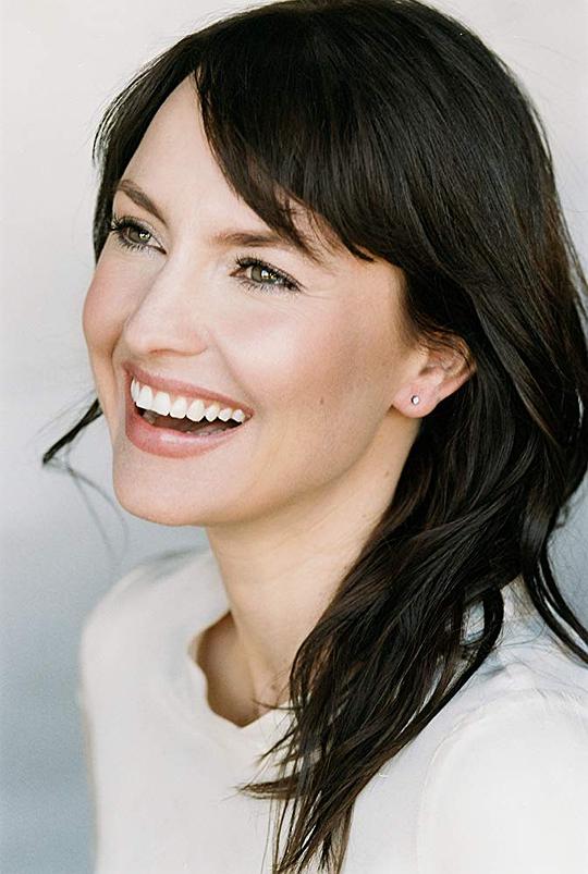蕾切尔·戈登 Rachel Gordon